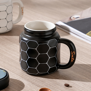 High Quality 15oz Mirror Lid Sealed Leak Proof Smile Cups Drink Cup Ceramic Coffee Mug <b>Plain</b> Mugs Fancy Mug for Tea - Product Image 4