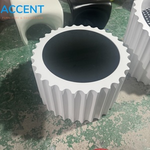 Set Chaise Longue a Spirale in FRP a Forma di Ingranaggio ODM, Sgabello e Sedia d'Accento in Fibra di Vetro Solida, Tavolino da Caffè per Villa di Lusso e Hotel - Product Image 4