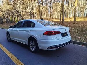 Volkswagen <span class=keywords><strong>Bora</strong></span> de 4 Puertas y 5 Plazas, Tracción Delantera, Automático, Nuevo, Auto Pequeño de Segunda Mano en Venta - Product Image 6