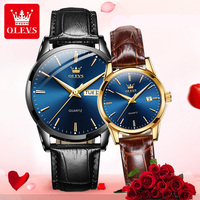 Olevs 6898 Montre à Quartz Sport pour Hommes Montre Habillée pour Femmes en Similicuir, Cadeau de Couple pour Hommes et Femmes, 2 Pièces