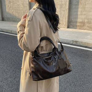 Nouveau Sac Fourre-tout en Cuir PU 2026 Grande Capacité Sac Bandoulière Luxe Sac à Main de Voyage - Product Image 4