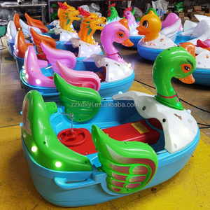 Venta Directa de Fábrica, Bote de Pedales de Plástico con Forma de Cisne para Parque Acuático, Bote Eléctrico Duradero con Manivela para Niños, Atracciones de Diversión - Product Image 5