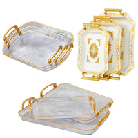 Multifunctionele 3-delige set fruitbak van voedselveilig plastic |   Luxe gouden rand dubbele handgrepen |   Ecologisch verantwoorde BPA-vrije snackbord