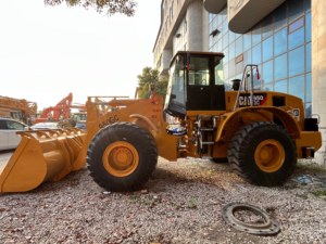 Cargadora de Ruedas Usada Caterpillar 950GC Modelo 2023, 5 Toneladas, 168kW de Potencia, Bomba de Caja de Cambios y Rodamientos en Buen Estado para Trabajos de Construcción, Entrega Rápida - Product Image 6
