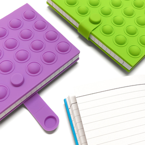 Cahiers lignés 100 feuilles avec couverture en silicone non toxique, cahier à spirale pour la maison, le bureau, l'écriture et la relaxation - Product Image 4