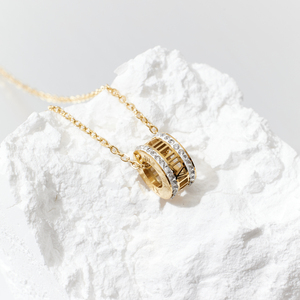 XIXI números romanos cintura pequeña circón diamante círculo 18K chapado en oro colgante de acero inoxidable mujeres joyería de moda collares - Product Image 2