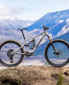 Vélo de montagne électrique Enduro 2026 Amflow PX Carbon Pro 1500W avec moteur Avinox M2s, batterie au lithium 700Wh, 150 Nm, pour les marchés américain, britannique et européen - Product Image 4