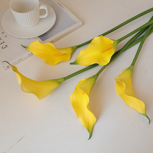 Calla giglio basso MOQ fiori artificiali Boho decorazione per la casa simulazione Calla giglio floreale EVA simulazione giglio - Product Image 5