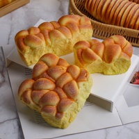Décoration de maison anti-stress en PU : Gâteau de simulation à rebond lent, œuf, croissant, pain déchiré à la main, chenille – Accessoire de photographie
