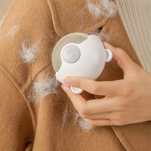 Dispositivo Portátil Adhesivo para Eliminar Pelos y Polvo, Cepillo Limpiador, Removedor de Pelos de Panda - Product Image 1