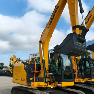 Excavadora de orugas 913FCR de 14 toneladas, modelo 2026, con radio compacto, excavadora hidráulica con motor Cummins, precio económico para sitios de trabajo urbanos - Product Image 3