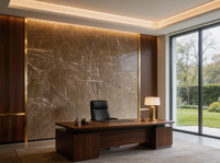 Dalle de marbre marron mocha de luxe avec veines fines blanches et veinage bronze pour mur d'accentuation d'hôtel et de villa