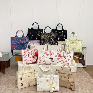 The Designer's New Popular Ladies Tote Bag, Party Bag, Shoulder Bag and <strong>Small</strong> <strong>Purse</strong> Are All Selling Well. - Product Image 6