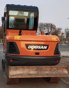 Motor importado 6ton Doosan Miniexcavadoras hidráulicas usadas sobre orugas Dx60 Excavadoras de cubo de segunda mano - Product Image 6