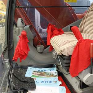 Pelle sur chenilles haute performance HITACHI ZX200 d'occasion avec moteur ISUZU et moteur Hitachi fabriquée au Japon - Product Image 5