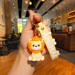พวงกุญแจซิลิโคนรูปสัตว์ป่าแสนน่ารัก 3 มิติ พร้อมสายคล้องข้อมือ ลายสิงโต ช้าง ยีราฟ ฮิปโป ของตกแต่งกระเป๋า ของขวัญ - Product Image 5