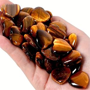 Vente en gros d'améthyste et d'œil de tigre jaune en forme de mini cœur, parfait pour la création de bijoux DIY, la décoration de la maison, les cadeaux pour les amis - Product Image 3