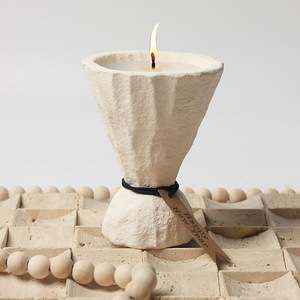 تفتق بسيط للعلاج العطري من السيراميك الاسكندنافي أبيض سادة مع شعار مخصص مجاني - Product Image 3