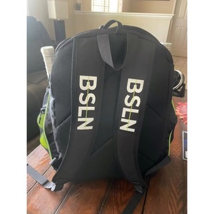 Grands sacs de tennis pour femmes, sac à dos avec compartiment ventilé pour chaussures et poche isotherme, capacité de 2 raquettes de pickleball - Product Image 4