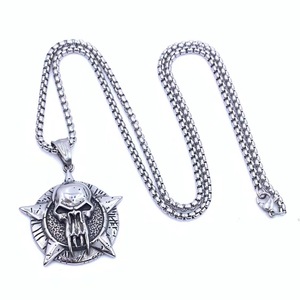 Collar de Moda para Hombre con Colgante de Calavera de Acero Inoxidable, Diseño de Espiga, 2160101 - Product Image 2