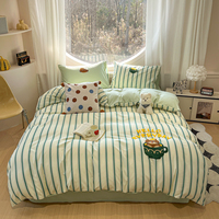 Parure de lit brodée en polyester avec housse de couette et drap, motif dessin animé, 4 pièces, pour toutes les saisons