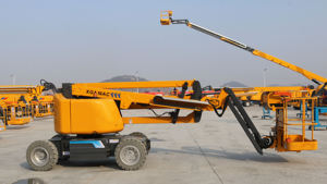 Plateforme élévatrice articulée de marque supérieure XGA16AC 15,5 m 227 kg autopropulsée pour utilisation en entrepôt et en structure industrielle - Product Image 6
