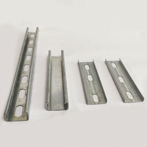 Barra en U de acero de canal de carbono personalizada de fábrica, ángulos de acero de perfil igual para Villa, servicios de soldadura de perforación de cobre de aleación de aluminio - Product Image 1