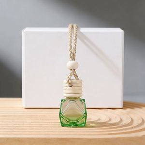 Bouteilles diffuseurs d'arômes en verre, vente en gros, couleur dégradée, pendentifs de voiture, flacons de parfum vides, faible MOQ, directement de l'usine - Product Image 1