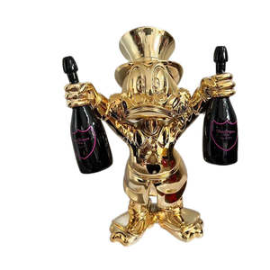 Pop Art Gloss Donald Duck statua con due bottiglie Design moderno elettrolitica Color oro in fibra di vetro anatra scultura personalizzata - Product Image 1