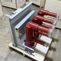 Interruptor de Carga Manual de Vacío Tipo Carro CNXE VS1-12KV/630-25KA de 3 Polos y 60Hz con Fusible Combinado y Desconectador