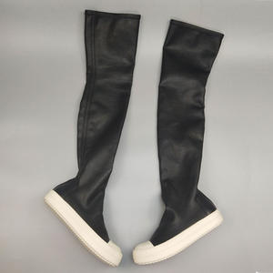 <span class=keywords><strong>Bottes</strong></span> hautes en fourrure à semelle épaisse pour femmes européennes et américaines - <span class=keywords><strong>Bottes</strong></span> longues tendance de grande taille - Product Image 1