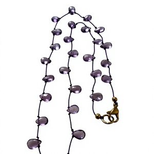 Collier artisanal en améthyste naturelle à facettes, cordon violet, fermoir doré, bijoux en pierres précieuses pour femme, cadeau - Product Image 1