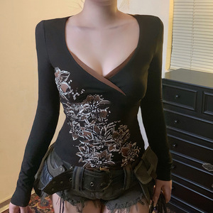2025 도매 복고풍 가을 겨울 우아한 꽃 패턴 중국 스타일 깊은 뜨개질 V 섹시함 여성용 긴팔 티셔츠 - Product Image 3