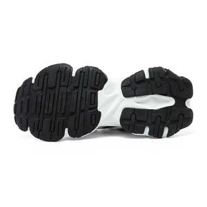 Zapatillas Deportivas de Lujo para Hombre, Parte Superior de Malla Transpirable, Absorción de Impactos, Resistentes al Desgaste, Suela Suave, Aumentan la Altura, para Correr y Caminar - Product Image 4