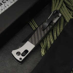 Cuchillo de despliegue automático Axis 4170BK con mango de fibra de carbono y hoja de acero inoxidable de punta caída, cuchillo automático. - Product Image 1