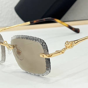 <span class=keywords><strong>Gafas</strong></span> <span class=keywords><strong>de</strong></span> Sol Cuadradas Sin Montura <span class=keywords><strong>de</strong></span> Diseño Personalizado <span class=keywords><strong>de</strong></span> Alta Calidad, Fotocromáticas, <span class=keywords><strong>para</strong></span> <span class=keywords><strong>Hombre</strong></span> y Mujer, Corte <span class=keywords><strong>de</strong></span> Diamante, Lujo, UV400 % UV, Dropshipping - Product Image 6
