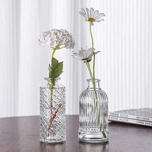 Lot de 10 petits vases décoratifs sculptés en <span class=keywords><strong>verre</strong></span> pour fleurs et décoration de salle à manger en herbe de la <span class=keywords><strong>pampa</strong></span> - Product Image 3