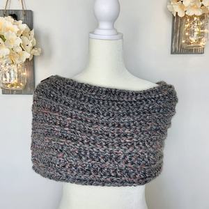 Écharpe en <span class=keywords><strong>tricot</strong></span> épais et doux pour <span class=keywords><strong>femme</strong></span>, nouveau design 2026, écharpe infinie tendance, cache-cou d'hiver pour les accessoires par temps froid - Product Image 5