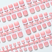 150 faux ongles de pieds carrés courts classiques français à presser, rose et blanc, préformés, réutilisables pour femmes