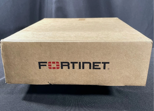 Commutateur géré L2/L3 Fortinet <span class=keywords><strong>FortiSwitch</strong></span> <span class=keywords><strong>224E</strong></span> d'origine, 24 ports GE RJ45, 4 ports 10G SFP+ - Product Image 4