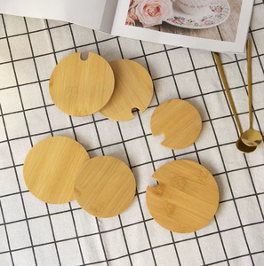 Couvercle en bambou pour tasses, couvercle en bois de grand diamètre pour mugs et tasses à petit-déjeuner, perforé et personnalisable avec logo gravé - Product Image 3
