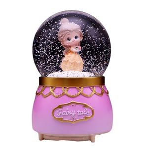 Boîte à musique créative princesse pour fête thé boule de cristal Elsa princesse jeune fille décoration de table musique boule de neige ornements - Product Image 6
