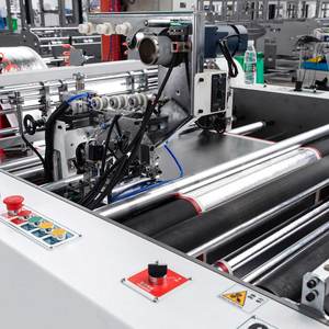 Oyang 16 líder no tejida laminada de llevar máquina de fabricación de bolsas de comida de bolsa - Product Image 4