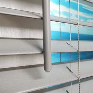 Stores en Faux Bois <span class=keywords><strong>de</strong></span> 50 mm, Stores Fantaisie pour la Décoration <span class=keywords><strong>de</strong></span> la Maison, Couleur Grise, Stores en Faux Bois Sans Cordon - Product Image 5