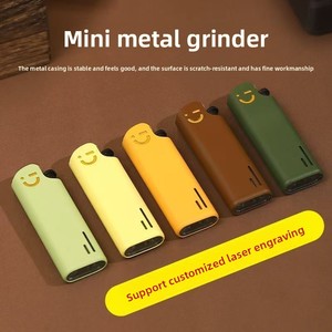 Briquet en métal créatif, design personnalisable, portable et durable - Product Image 4