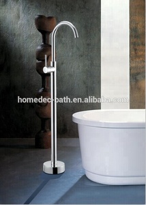 Douche sur pied en laiton poli à poignée unique avec jet de pluie à noyau céramique pour hôtels et appartements, design moderne HD-61012 Floo - Product Image 4