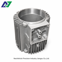 Boîtier de moteur en aluminium moulé sous pression OEM pour moteur électrique industriel, boîtier usiné CNC personnalisé avec ailettes de refroidissement
