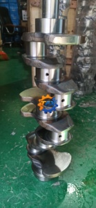 Pièces OEM SK160LC SK160LC-6E SK120-5 ED190LC ED190LC-6E Pièces de moteur d'excavatrice 4D34 4D34T Vilebrequin ME017354 - Product Image 3