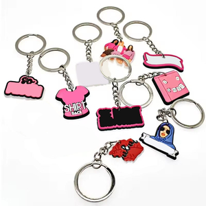 Portachiavi in PVC Morbido Personalizzato, Portachiavi in Gomma 3D, Portachiavi <span class=keywords><strong>Anime</strong></span> con <span class=keywords><strong>Logo</strong></span> Personalizzato - Product Image 4