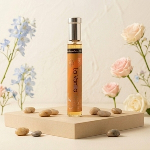 Offre Spéciale – Parfums en Gros : Mini Brumes Corporelles Arabes Format Voyage – Collection de Marques – Vaporisateurs Splash pour Femme - Product Image 1